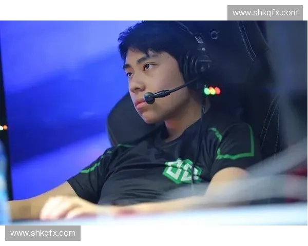 从草根到传奇DOTA2冷哥用实力与坚持谱写电竞逆袭之路
